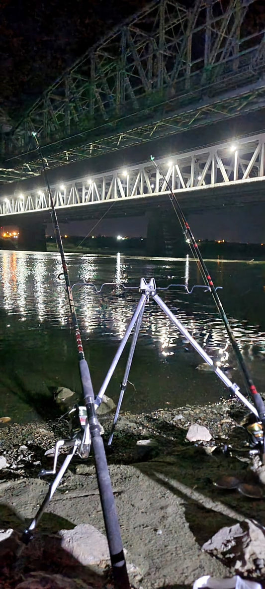 Pescuitul nocturn devine simplu și eficient cu o lanternă de cap performantă și ergonomică everbeam România