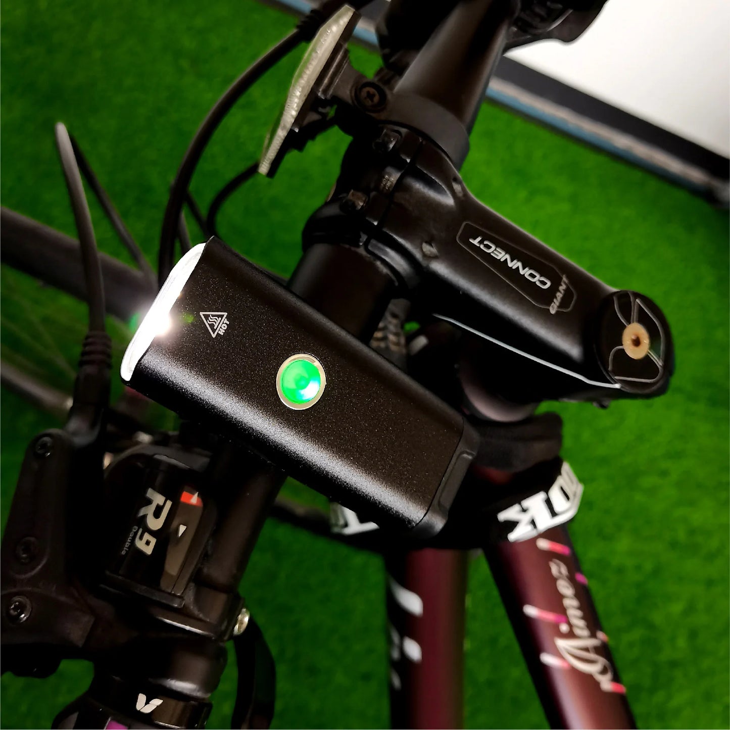 Lanternă frontală bicicletă MK-8135